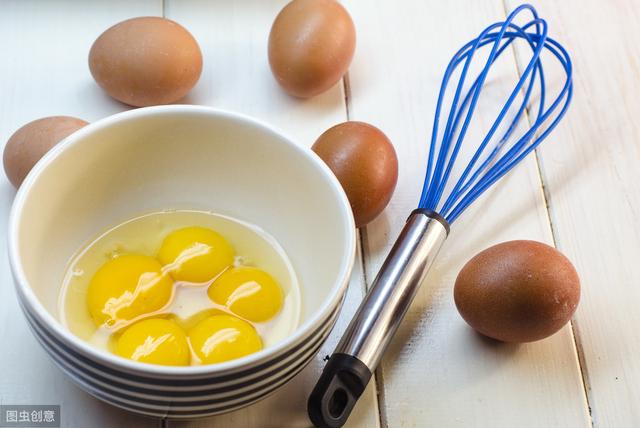 猫咪可以吃馒头么(宠物猫能吃馒头吗)